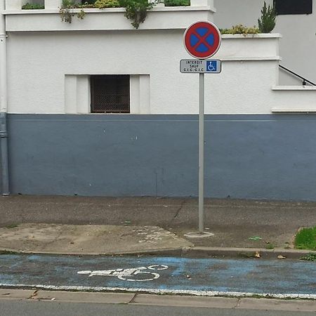 Tout Confort Et Proximite. Vichy Esterno foto